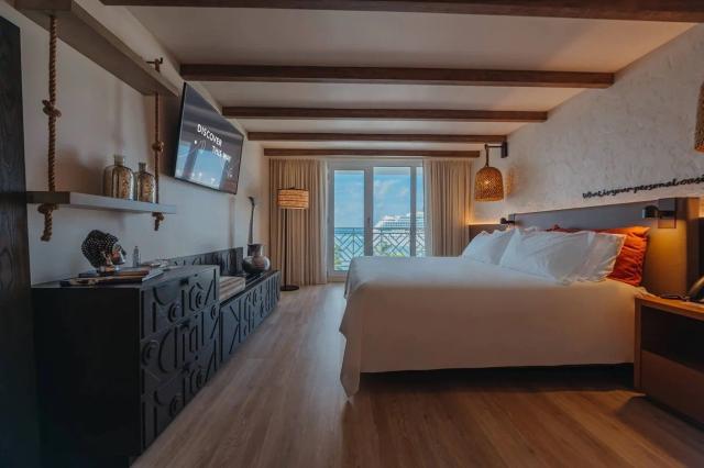 Renaissance Wind Creek Aruba resort