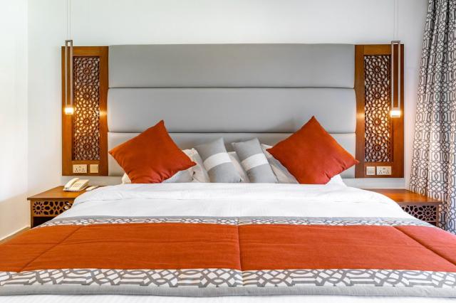 Southern Palms Beach Resort
