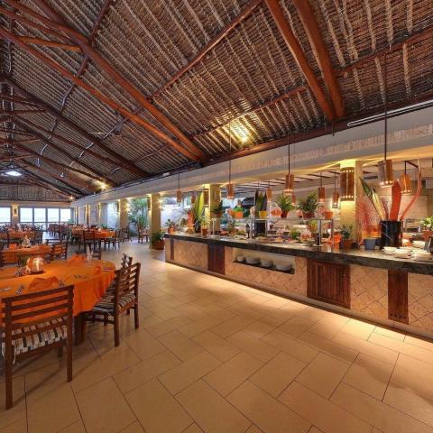 Hotel Baobab Beach Resort & SPA