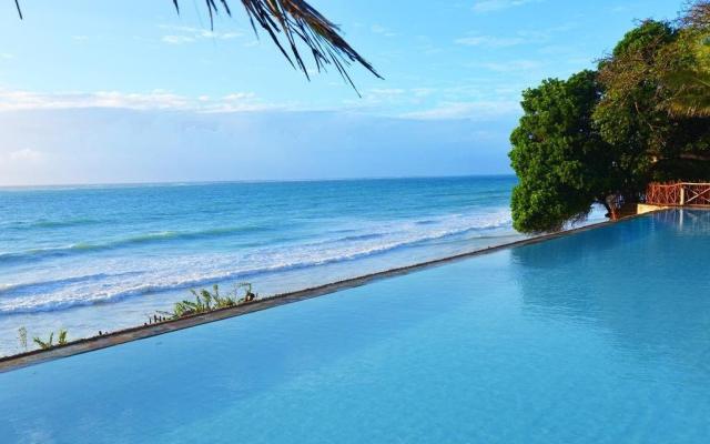 Hotel Baobab Beach Resort & SPA