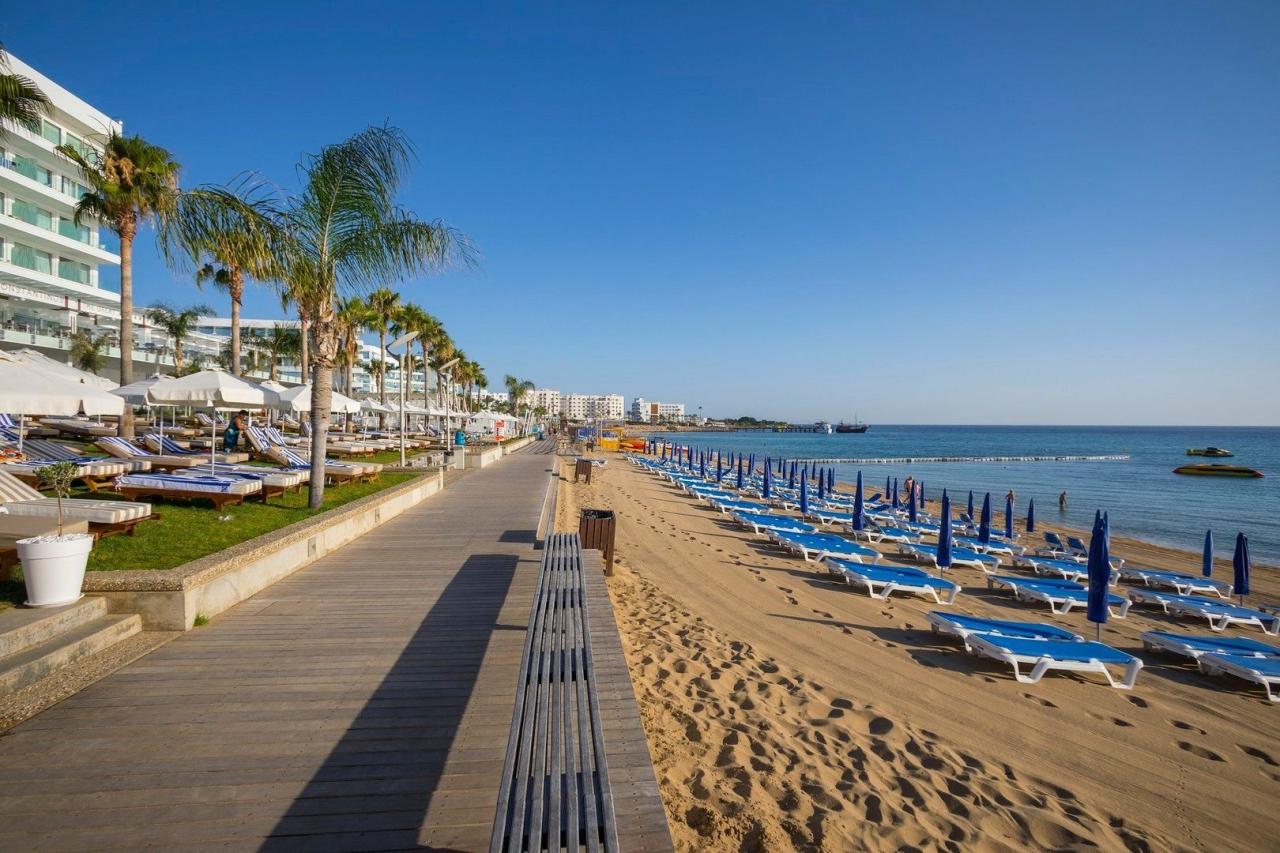 Constantinos The Great Beach