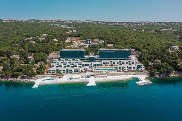 Hilton Rijeka Costabella Beach Resort & Spa