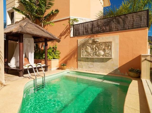 Royal Garden Villas and Spa