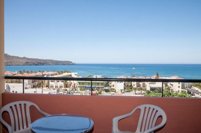 Ekavi Hotel