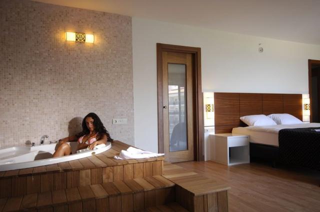 Seaden Sea World Resort & Spa