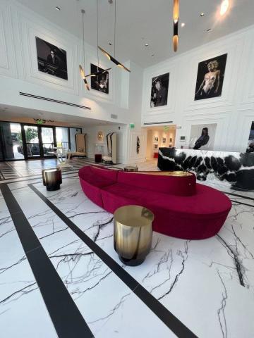 Uma House by Yurbban South Beach