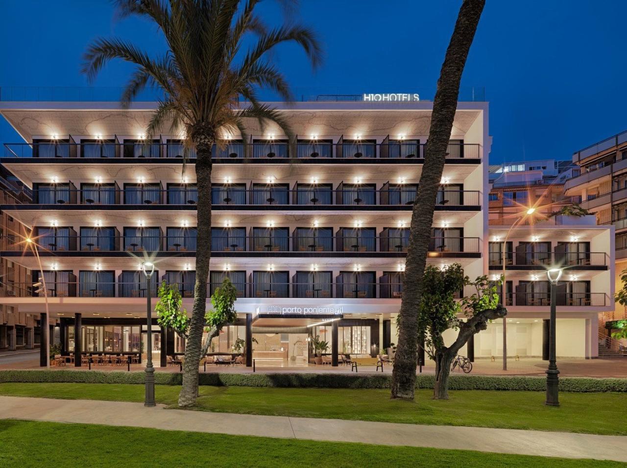 H10 Porto Poniente Hotel