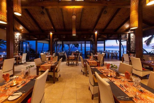 Coco de Mer a Black Parrot Suites