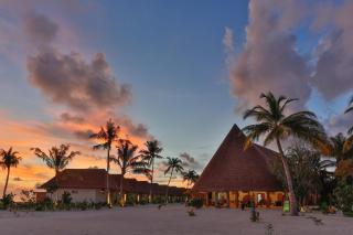 Cinnamon Velifushi