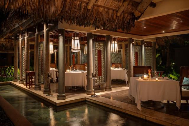 Hotel Constance Ephelia Resort