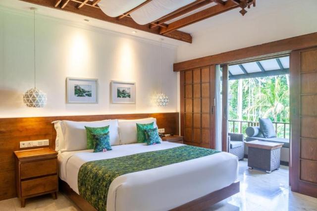 Candi Beach Resort & Spa