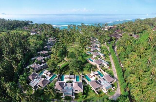 Candi Beach Resort & Spa