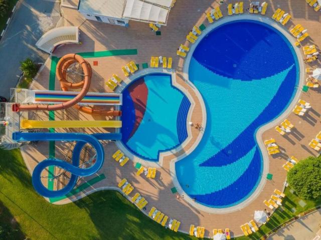 Salamis Bay Conti