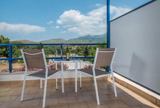Hotel Delfinia