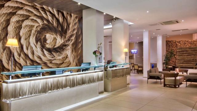 Seabank Resort & Spa 