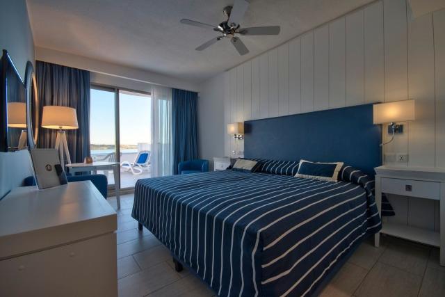 Seabank Resort & Spa 