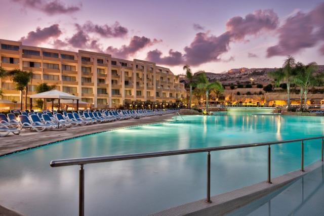 Seabank Resort & Spa 
