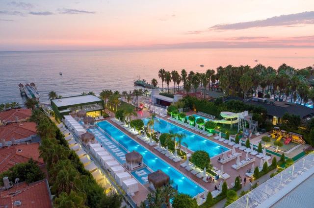 Q Premium Resort