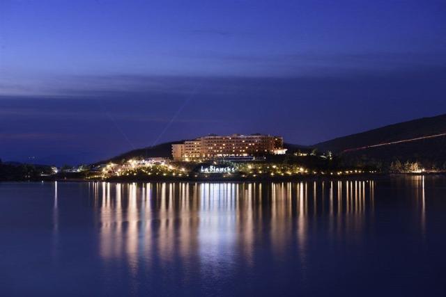 Hotel La Blanche Island