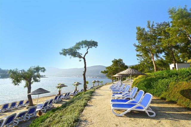 Hotel La Blanche Island