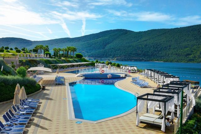 Hotel La Blanche Island