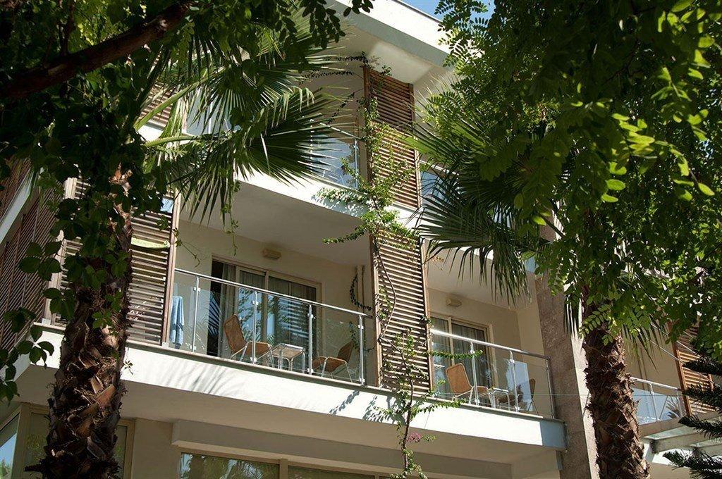Hotel Trendy Side Beach
