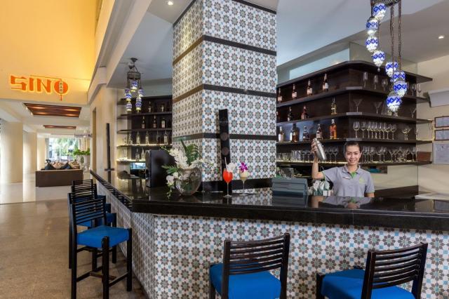 Na cestě po Thajsku & Hotel Andaman Embrace Patong