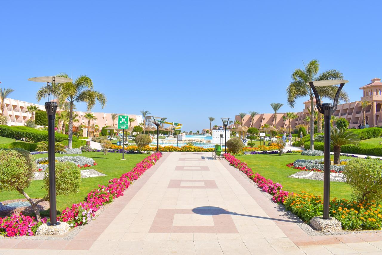 Hotel Jasmine Palace Resort