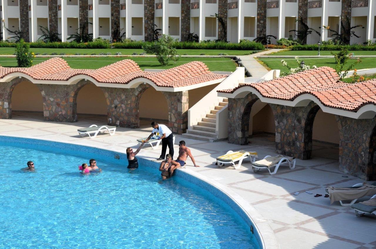 Hotel Royal Brayka Beach Resort