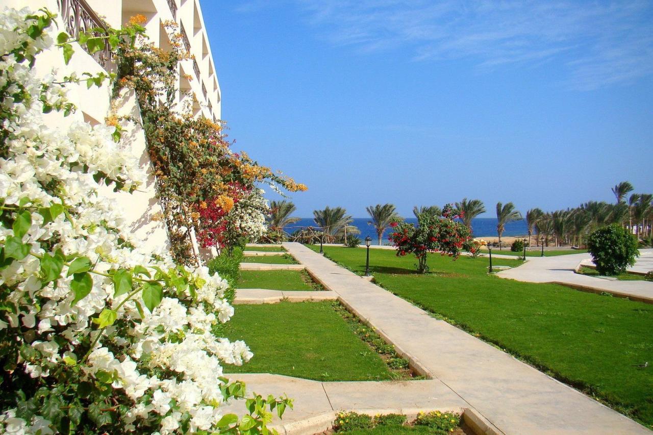 Hotel Royal Brayka Beach Resort