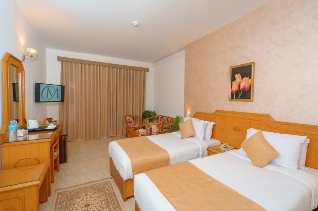 Hotel Minamark Beach Resort
