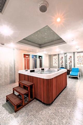Hotel Minamark Beach Resort