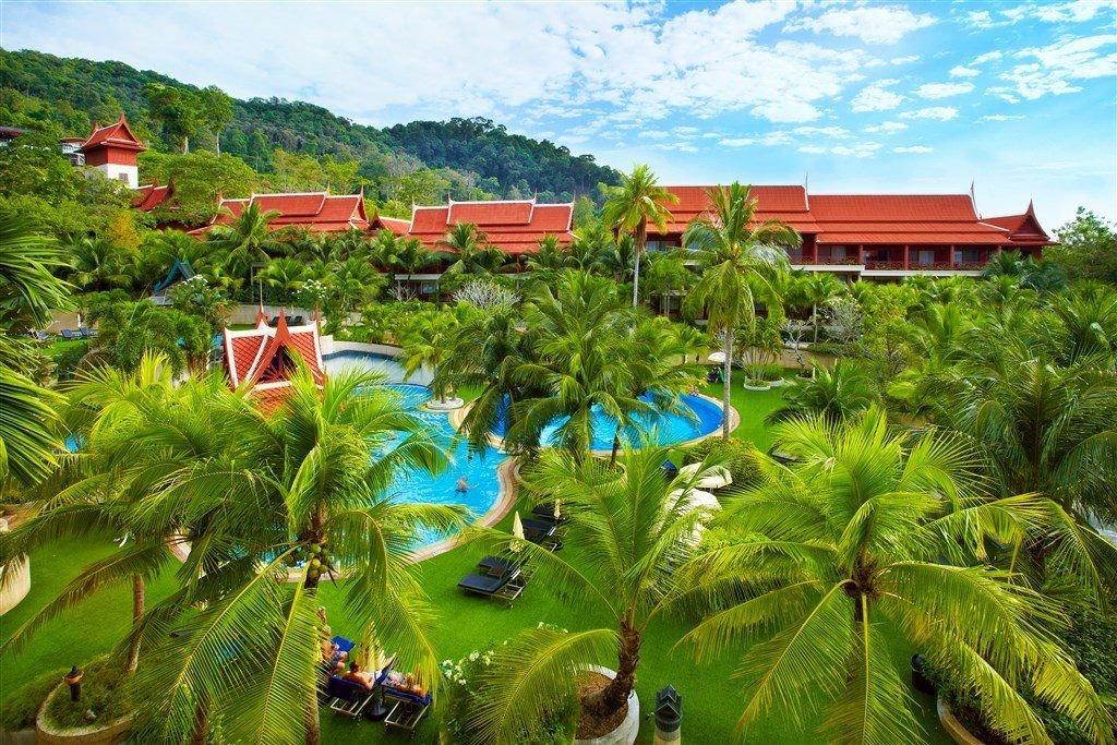 Hotel Chada Thai Village Resort