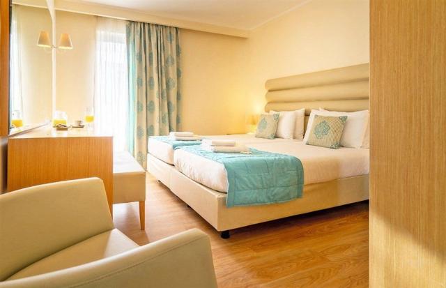 Galaxy Beach Resort, BW Premier Collection