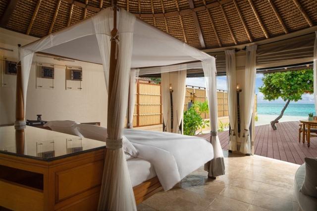 Banyan tree vabbinfaru