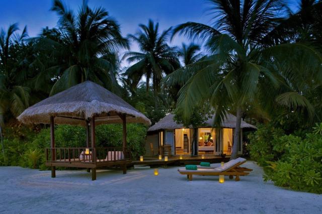 Banyan tree vabbinfaru