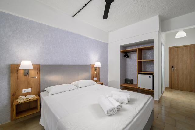 Hotel Fragiskos Beach