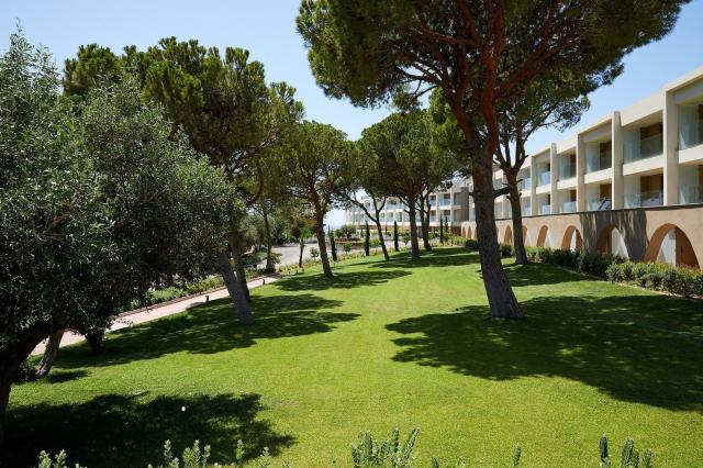 Vincci EverEden Beach Resort Hotel