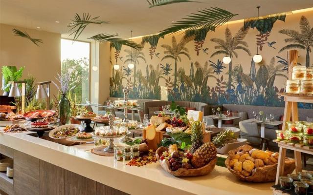 Vincci EverEden Beach Resort Hotel