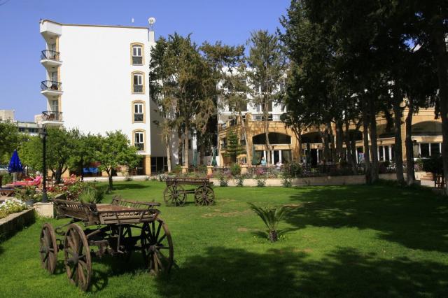 Hotel Pia Bella
