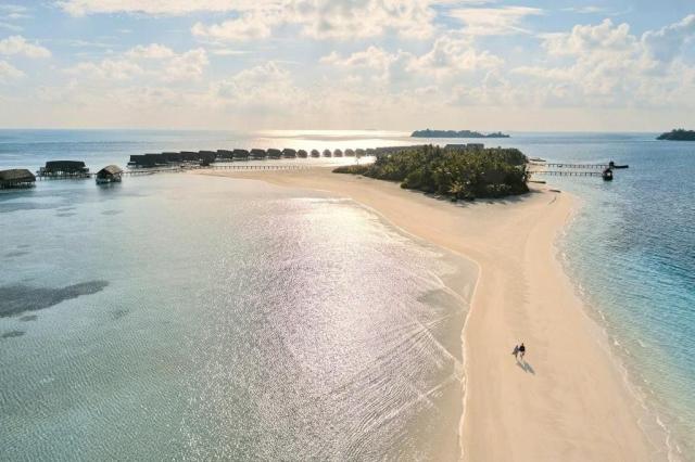 Cocoa Island by COMO