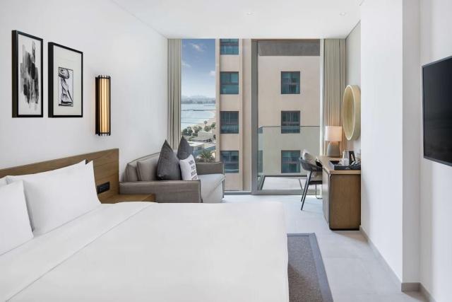 Radisson Beach Resort Palm Jumeirah Dubai