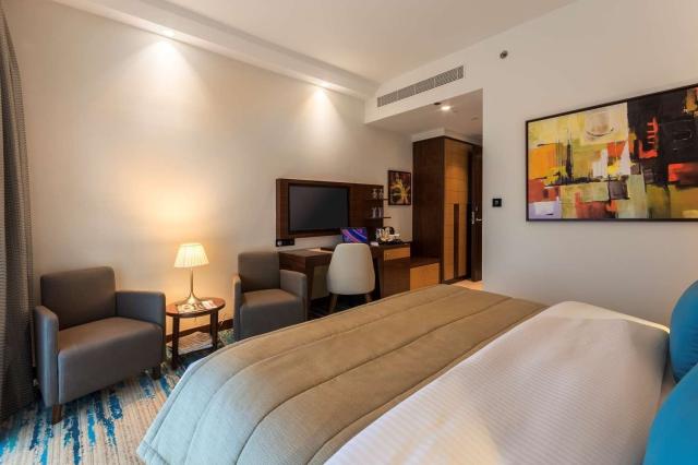 Hotel Golden Tulip Media