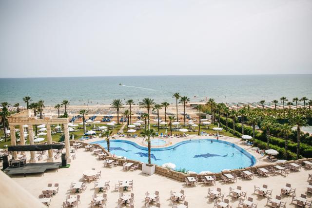 Hotel Cesars Side