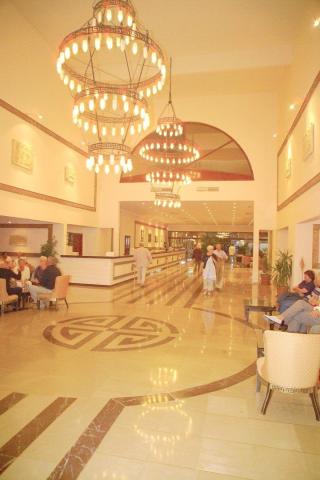 Hotel Cesars Side