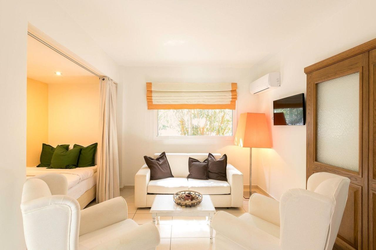 Mandraki Village Boutique Hotel