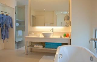 Holiday Inn Kandooma