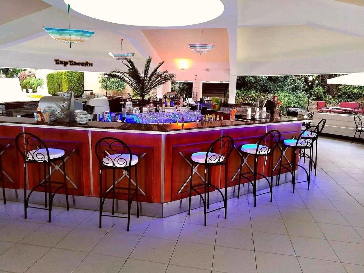 Hotel Pelican