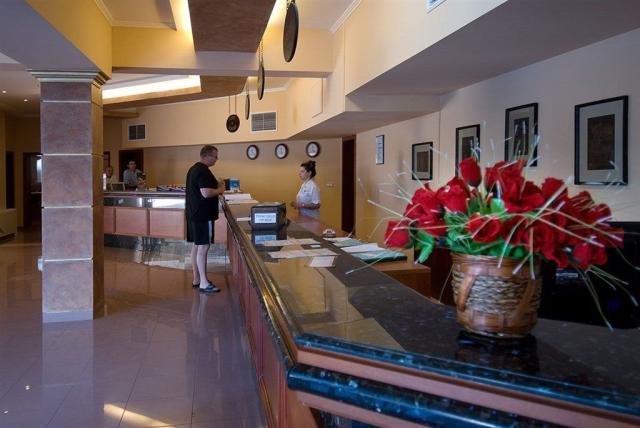 Hotel Pelican