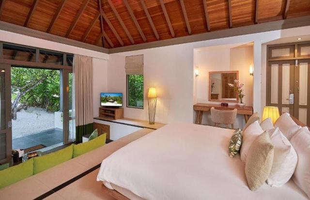 Beach House Iruveli